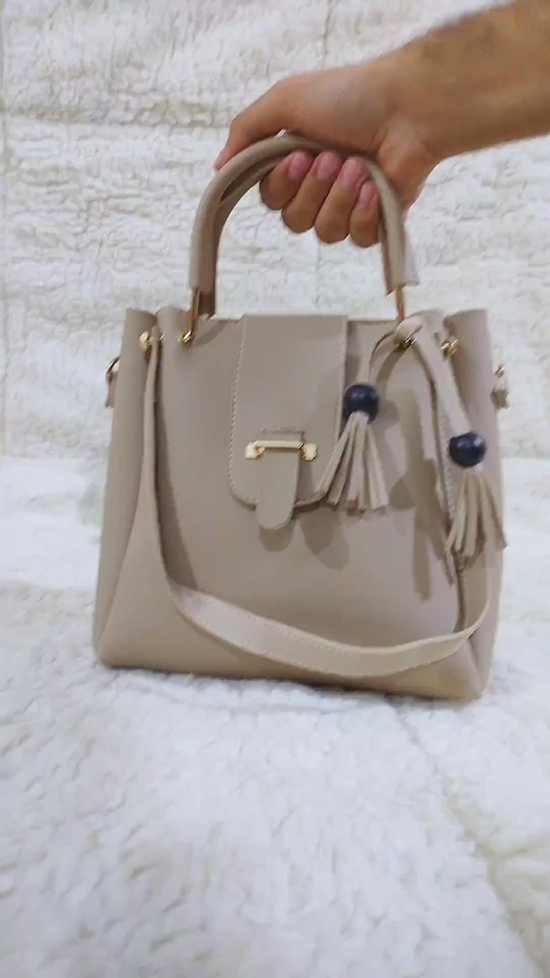 Premium 3-Piece Off-White Faux Leather Handbag Set