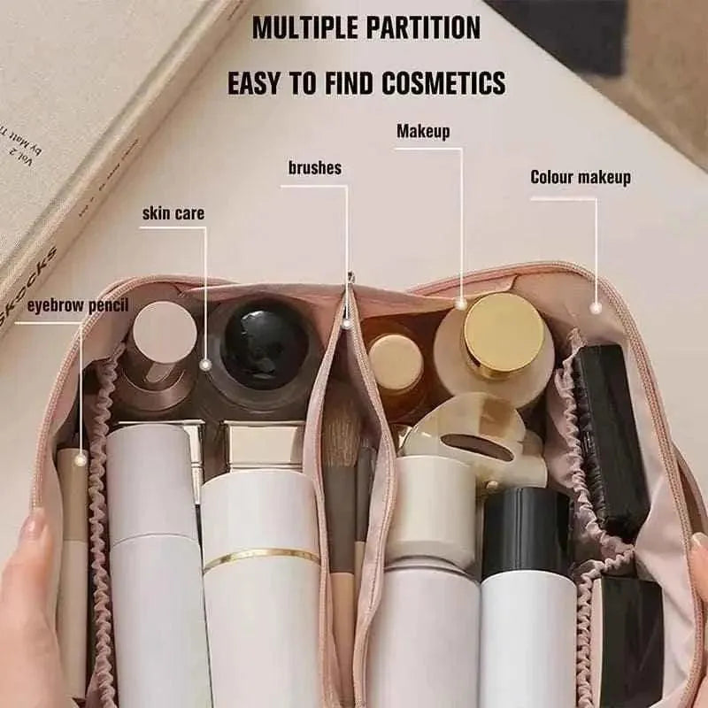 Leather Make-up pouch Brown organized storage
